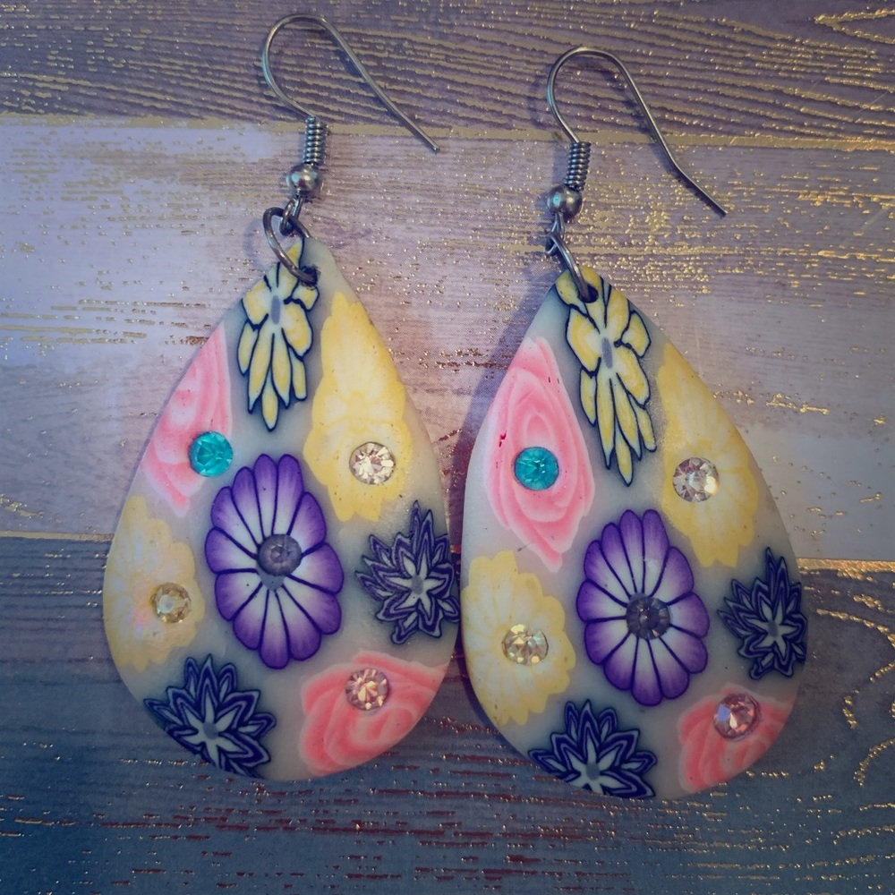 Handmade Dangle earrings !